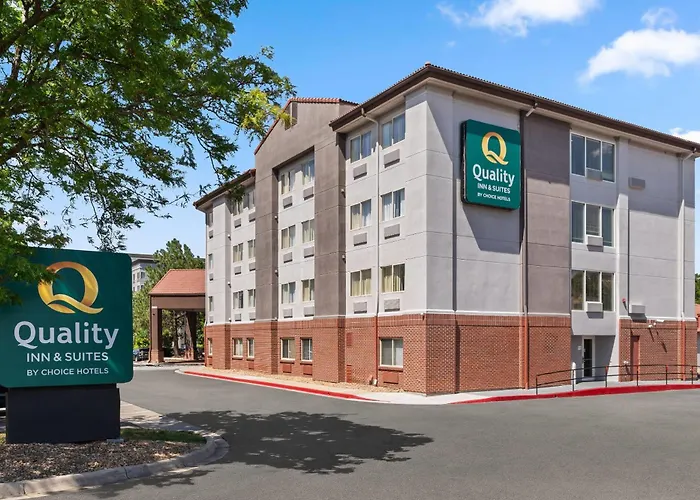 Quality Inn & Suites Denver International Airport